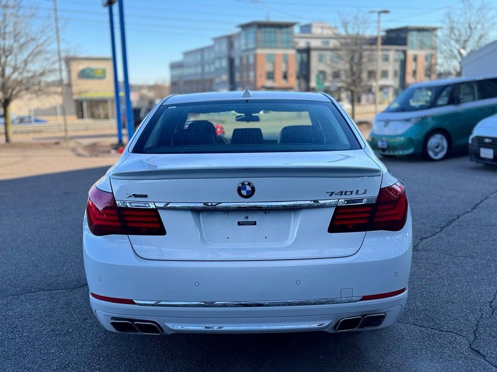 Used 2013 BMW 740Li xDrive image 5