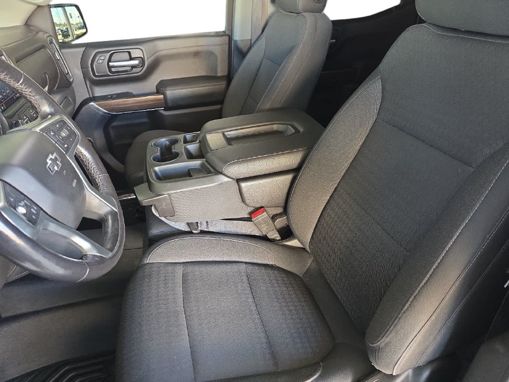 Used 2020 Chevrolet Silverado 1500 RST AWD/4WD image 13