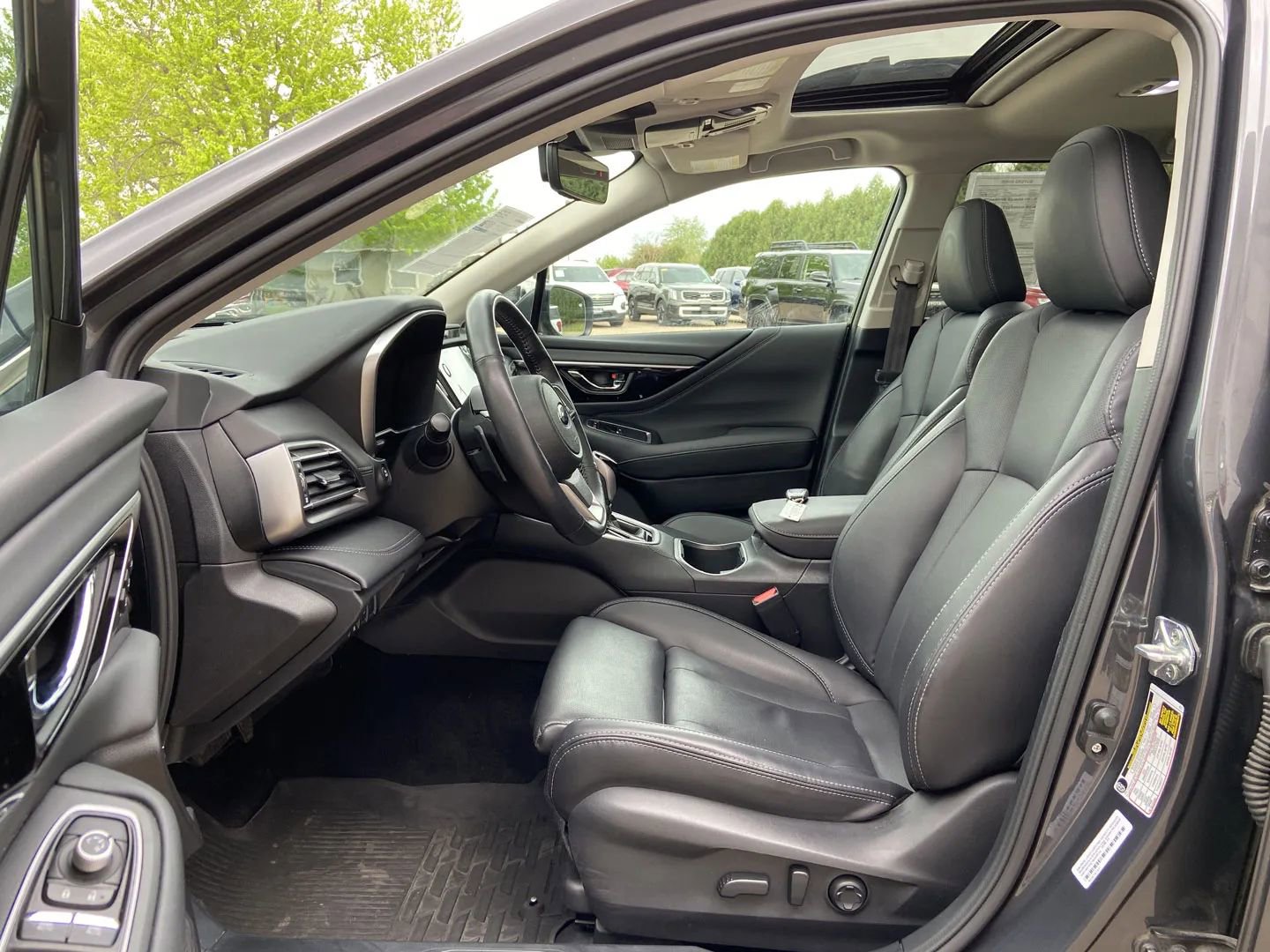 Used 2023 Subaru Outback Limited AWD/4WD image 11