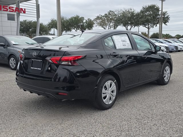 Used 2025 Nissan Versa S w/ Trunk Package FWD image 8
