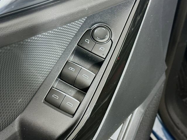 New 2026 Chevrolet Equinox RS w/ Convenience Package III image 18