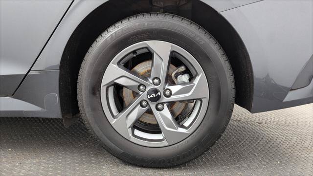 Used 2023 Kia K5 LXS FWD image 31