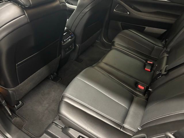 Used 2024 INFINITI QX60 Luxe w/ Performance Audio Package AWD/4WD image 13