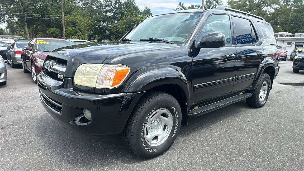 Used 2006 Toyota Sequoia SR5 AWD/4WD image 16