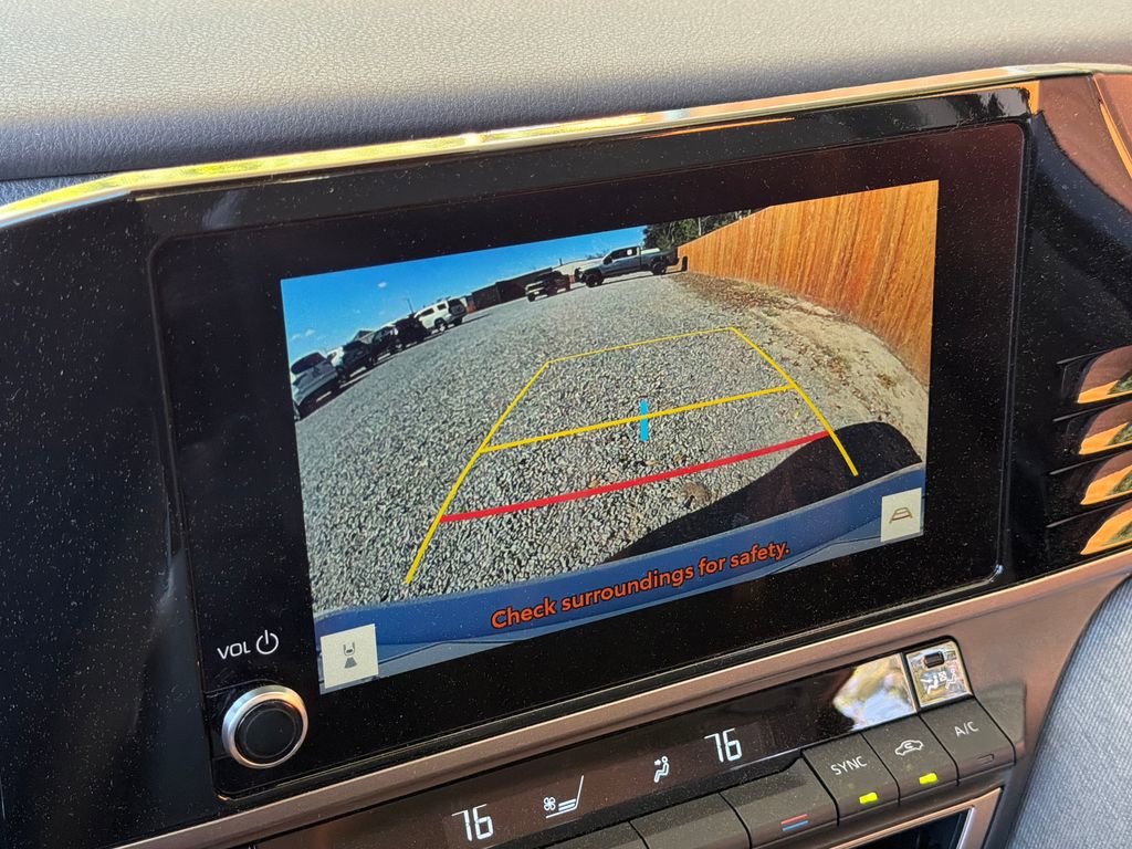 Used 2025 Toyota Camry LE w/ Convenience Package image 9