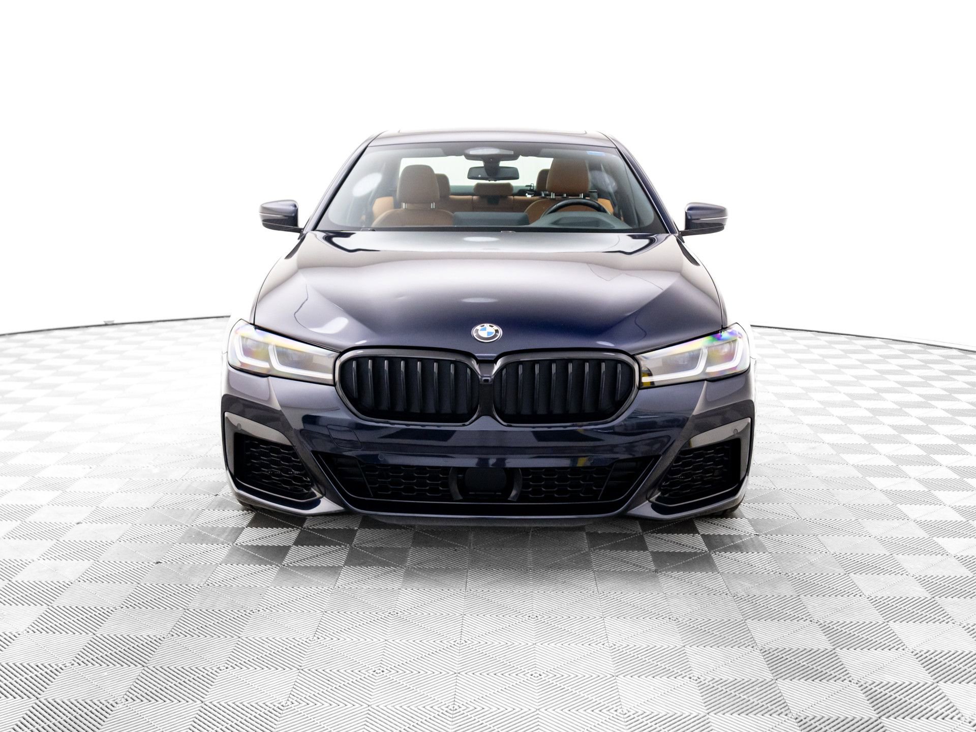 Used 2023 BMW 540i xDrive w/ Executive Package image 8