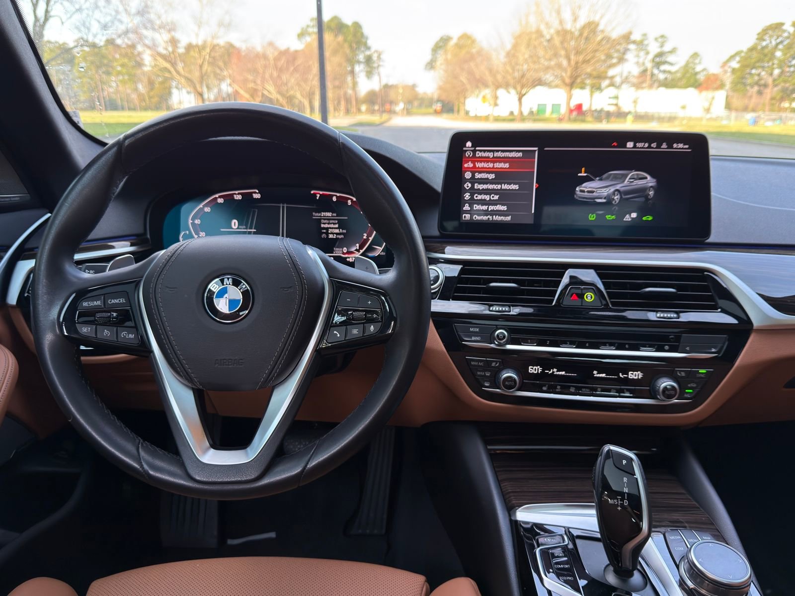 Certified 2023 BMW 540i w/ Premium Package image 3