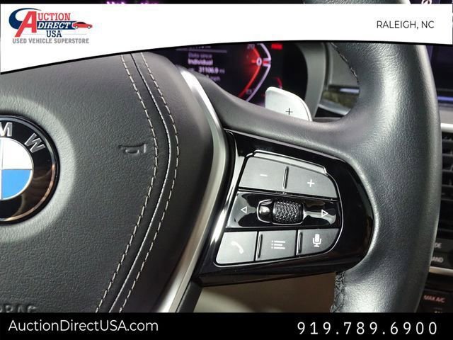 Used 2021 BMW 540i w/ Premium Package image 26