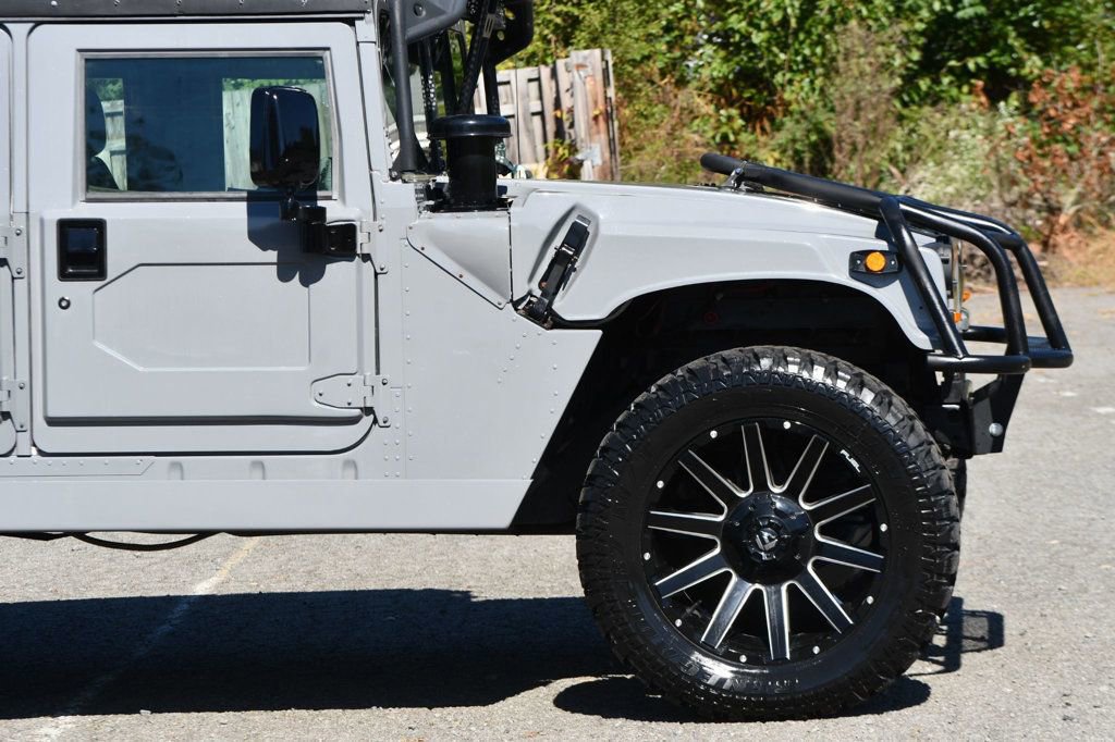 Used 1998 HUMMER H1 4-Door Open Top image 15