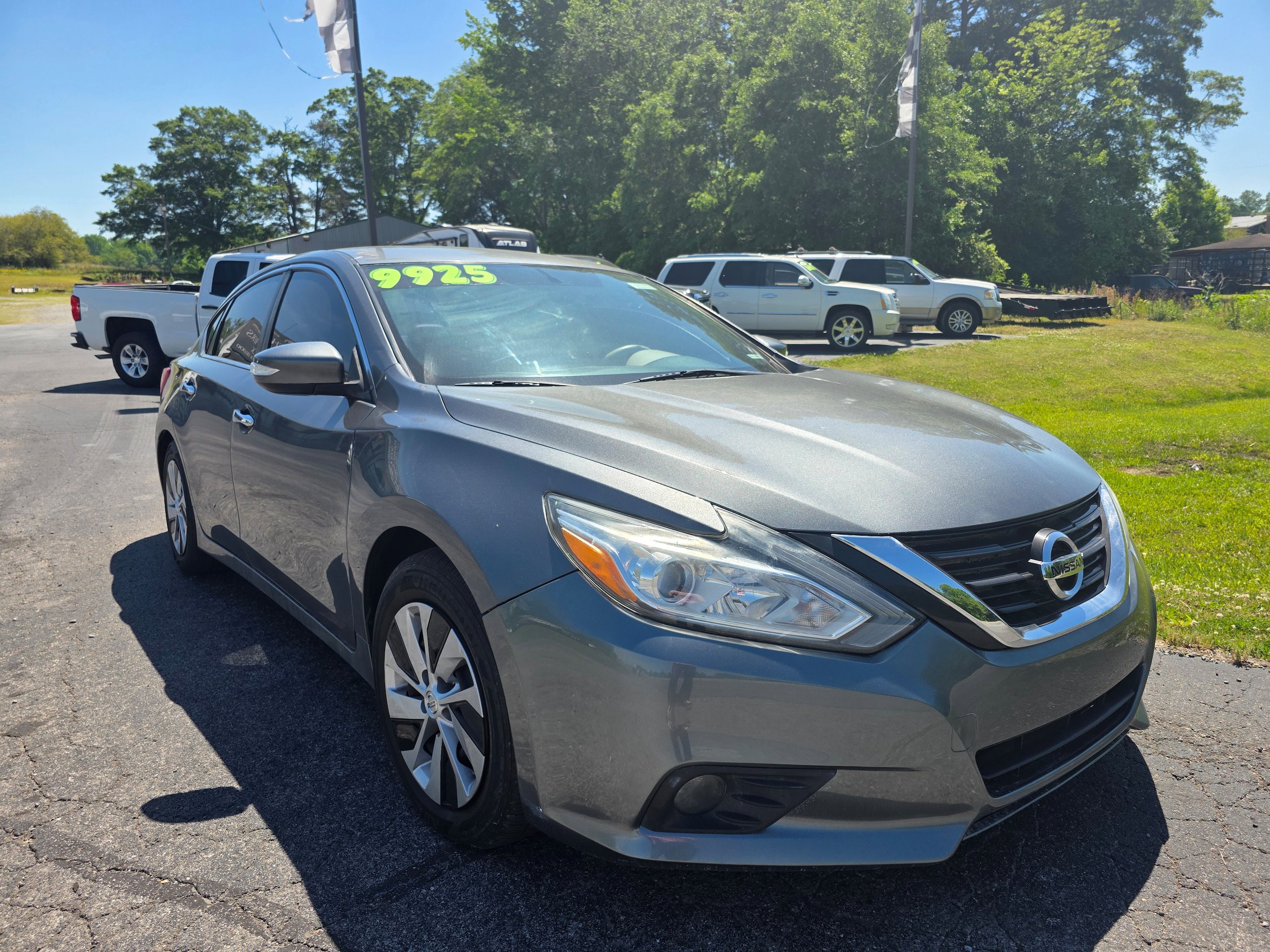 Used 2017 Nissan Altima 2.5 SL FWD image 3