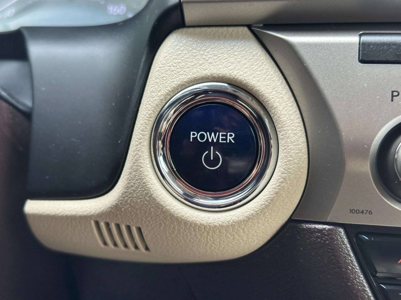 Used 2016 Lexus ES 300h w/ Luxury Package w/Wood Trim FWD image 40