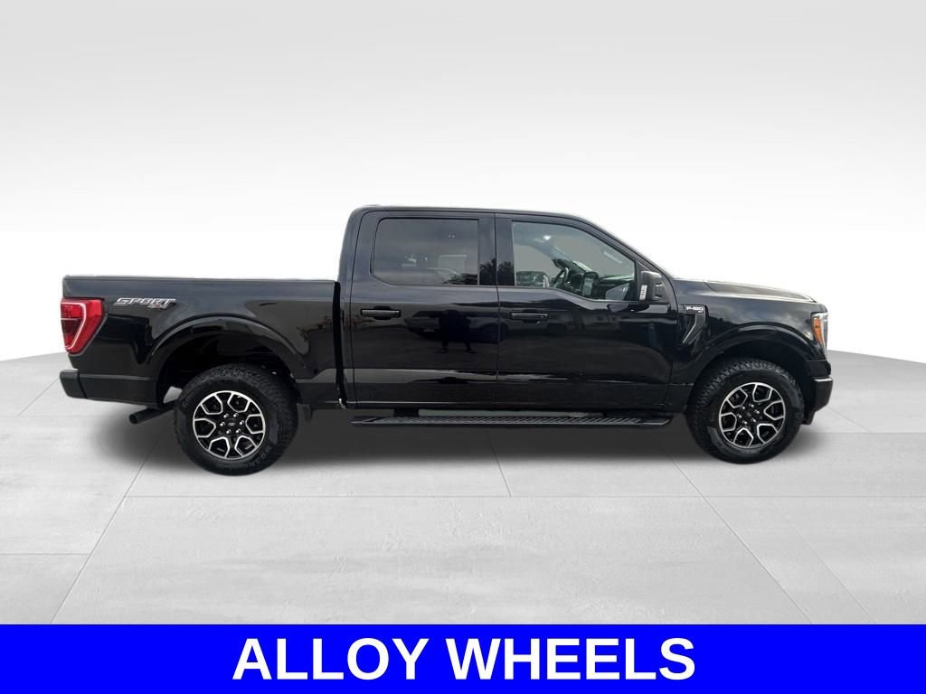 Certified 2021 Ford F150 XLT w/ Equipment Group 302A High image 3