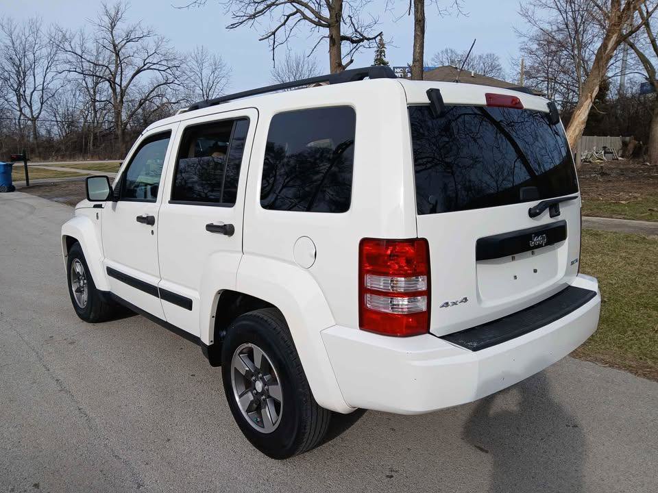 Used 2008 Jeep Liberty Sport w/ Popular Equipment Group image 8