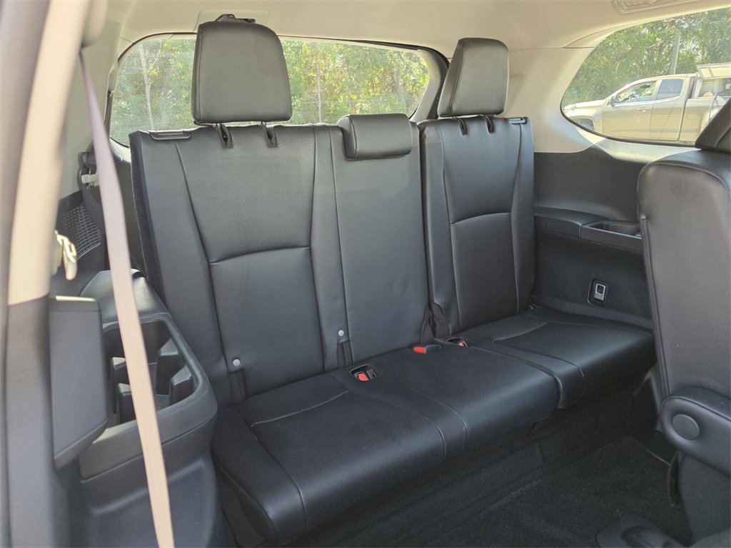 Certified 2024 Toyota Grand Highlander XLE image 19