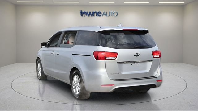 Used 2016 Kia Sedona LX FWD image 4
