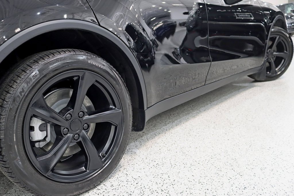 Used 2026 Tesla Model Y AWD image 12