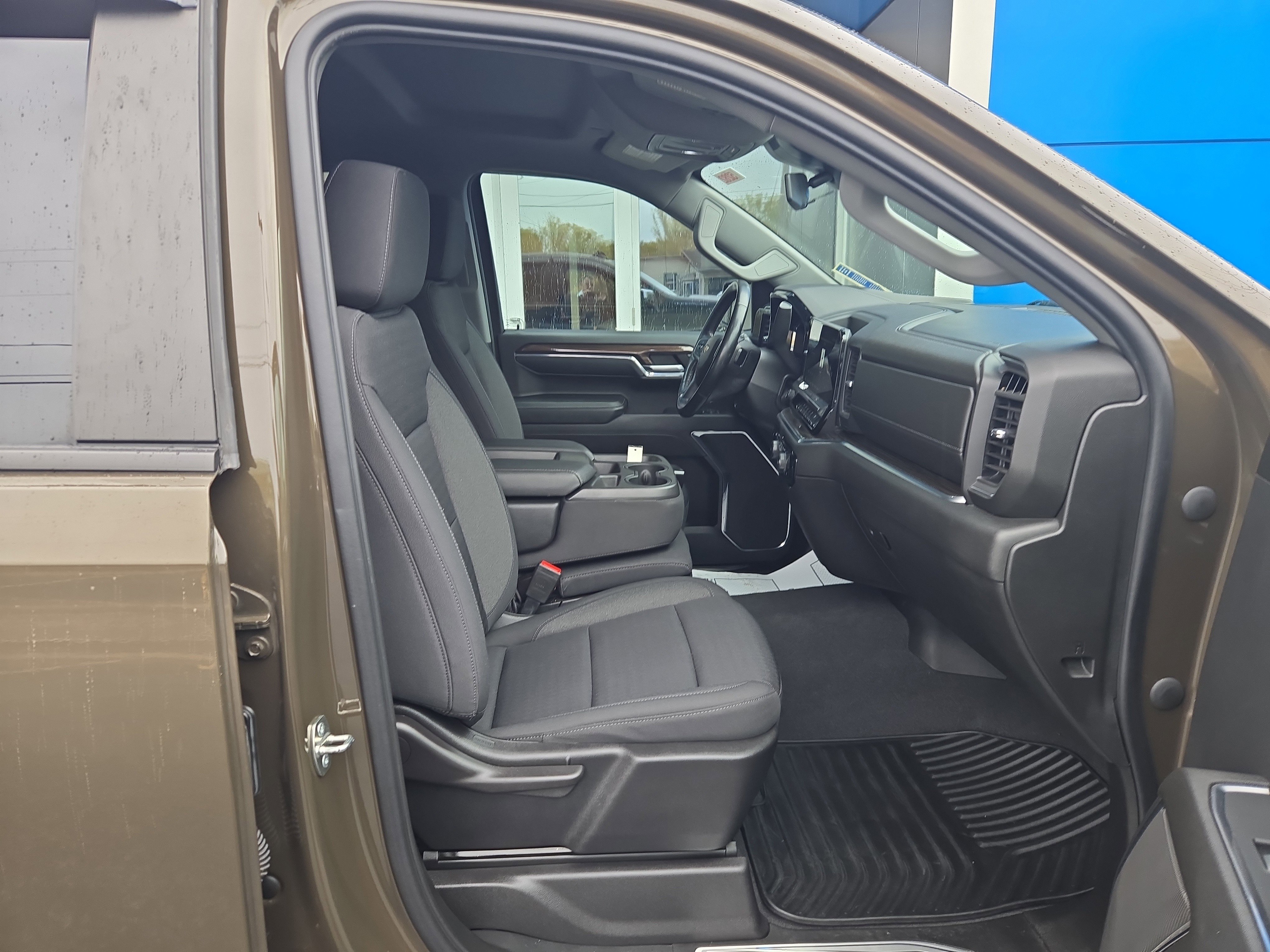 Certified 2023 Chevrolet Silverado 1500 LT image 18