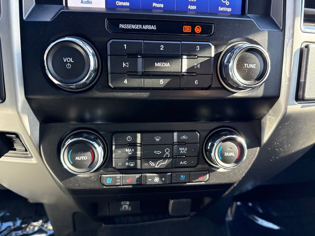 Used 2021 Ford F450 Lariat w/ Lariat Value Package AWD/4WD image 36