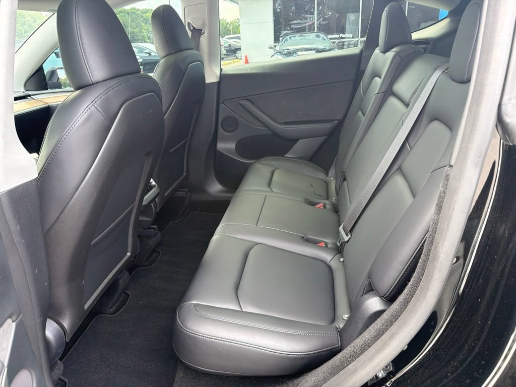 Used 2024 Tesla Model Y Long Range RWD image 4