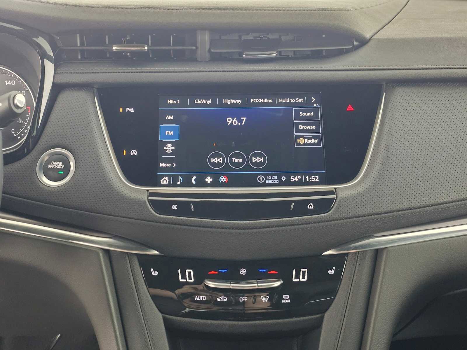 Used 2023 Cadillac XT5 Luxury image 25