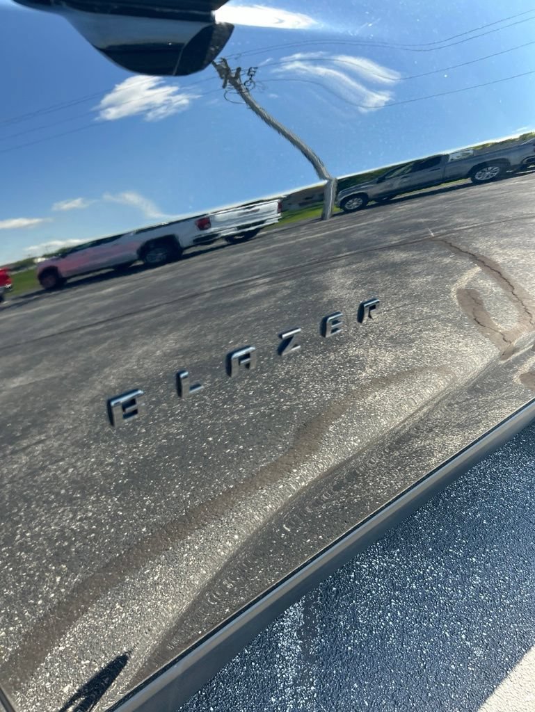 Used 2024 Chevrolet Blazer LT w/ Midnight/Sport Edition FWD image 24