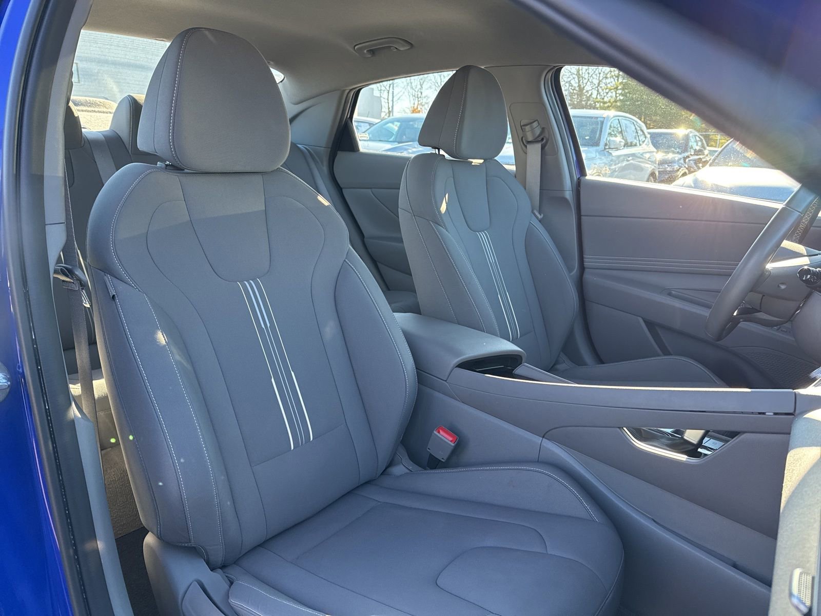 Used 2023 Hyundai Elantra SEL w/ Convenience Package image 15