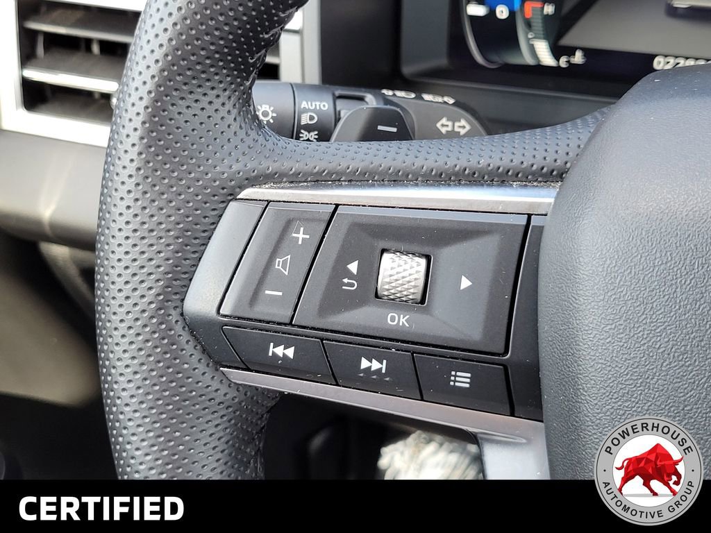 Used 2023 Mitsubishi Outlander SE image 30