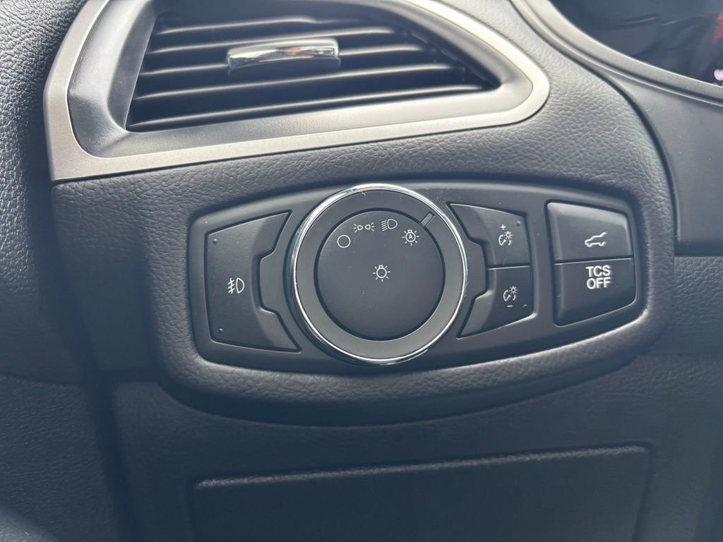 Used 2024 Ford Edge ST-Line AWD/4WD image 33