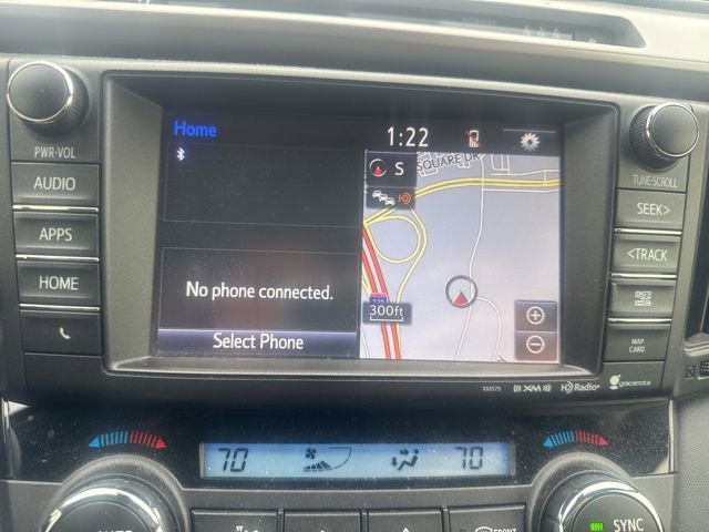 Used 2018 Toyota RAV4 XLE image 4