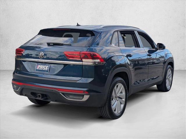 Used 2020 Volkswagen Atlas Cross Sport SE w/ Towing Package FWD image 5