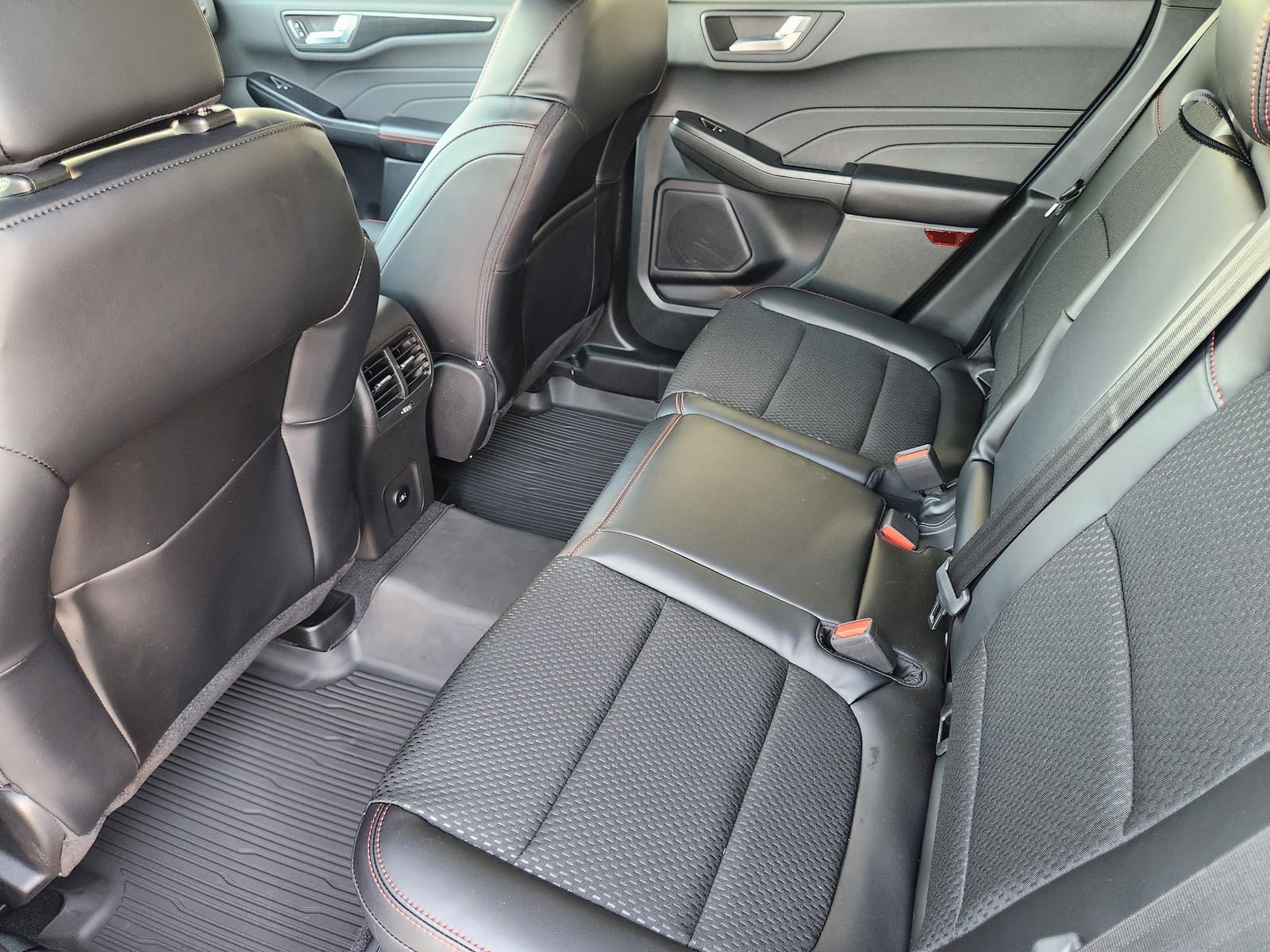 New 2026 Ford Escape ST-Line image 13