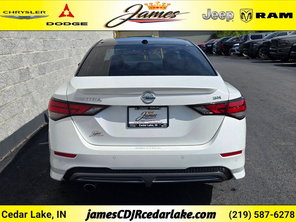 Used 2023 Nissan Sentra SR w/ SR Premium Package FWD image 4