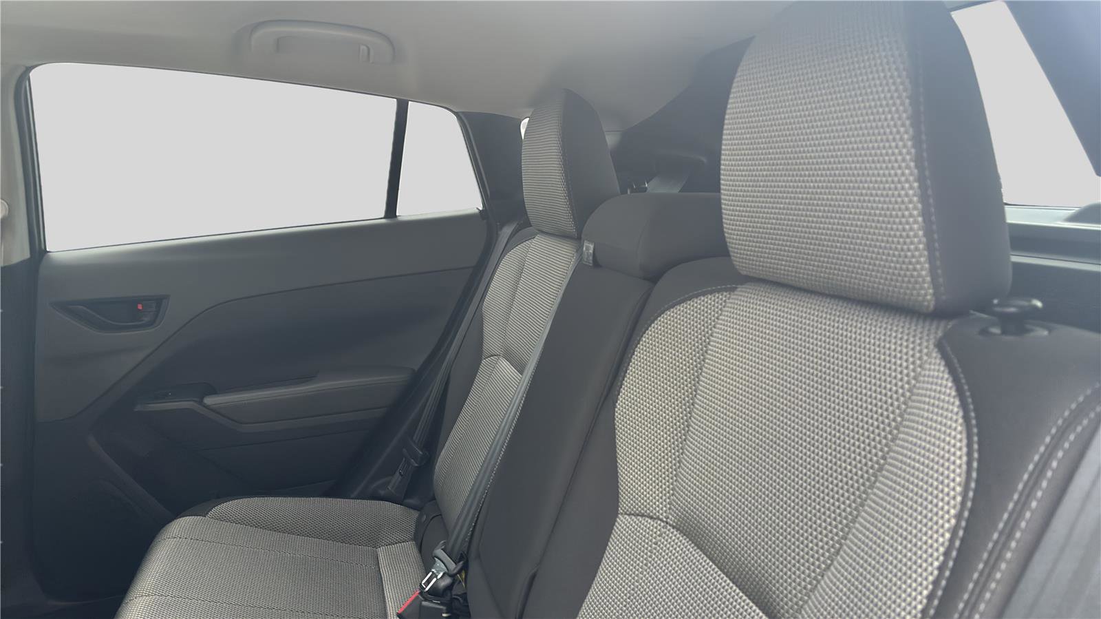 Used 2024 Subaru Crosstrek 2.0i Premium image 18