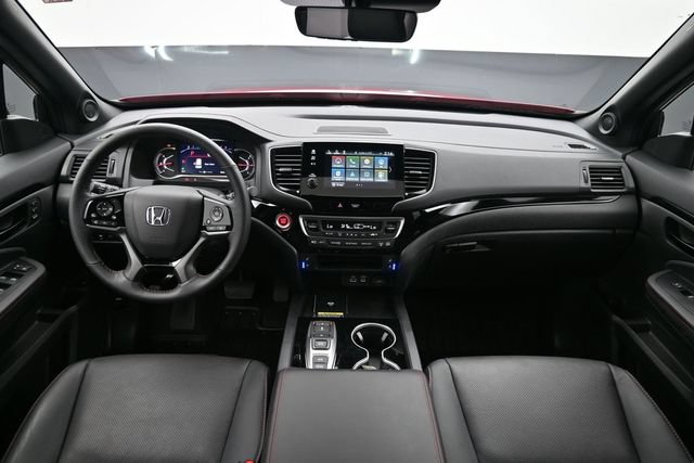 Used 2024 Honda Passport Black Edition image 12