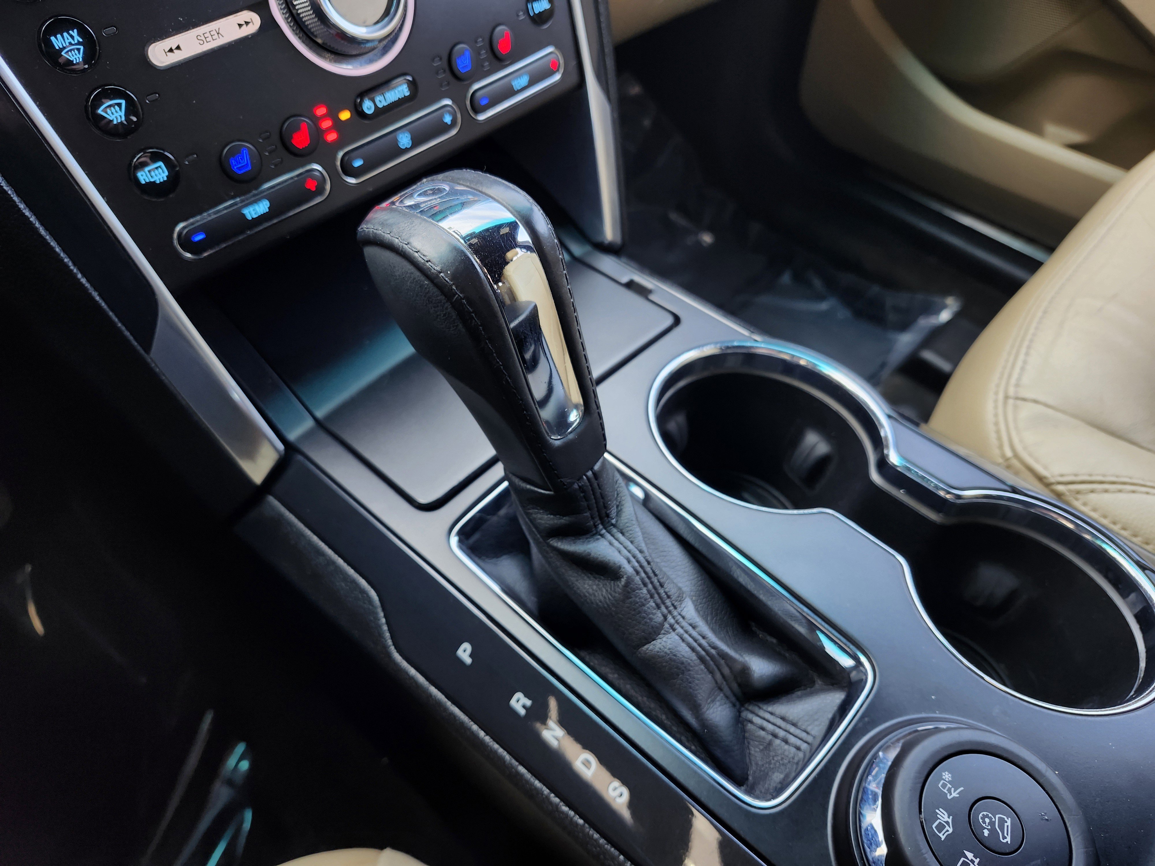 Used 2016 Ford Explorer Limited w/ Equipment Group 301A image 10