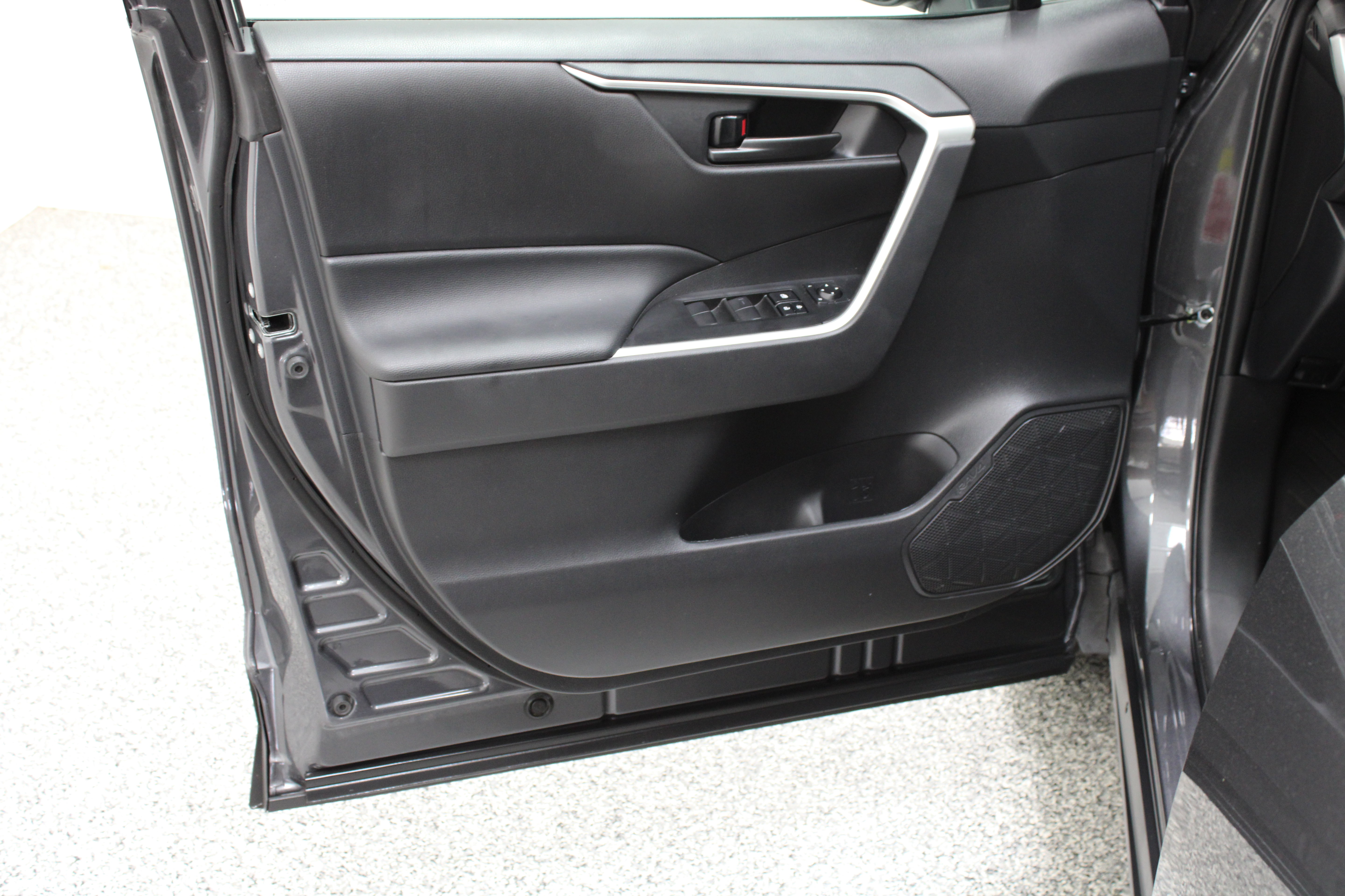 Certified 2024 Toyota RAV4 LE FWD image 12
