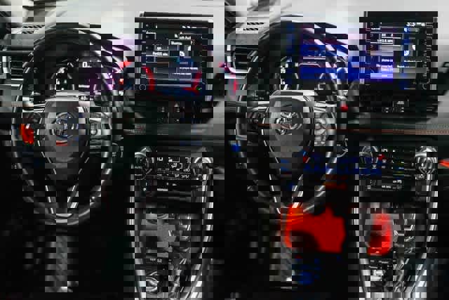 Used 2020 Toyota RAV4 Adventure image 11