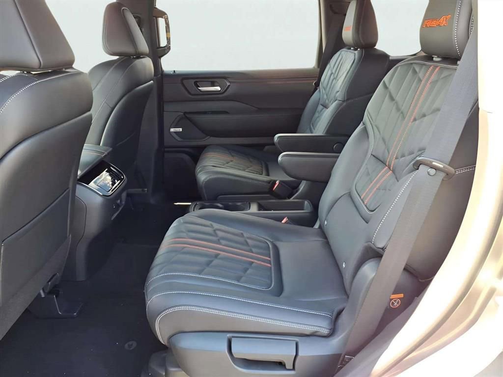 New 2026 Nissan Armada PRO-4X image 15