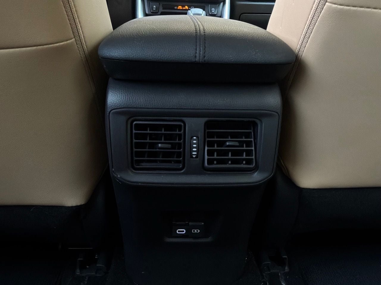 Used 2025 Toyota RAV4 XLE Premium FWD image 13