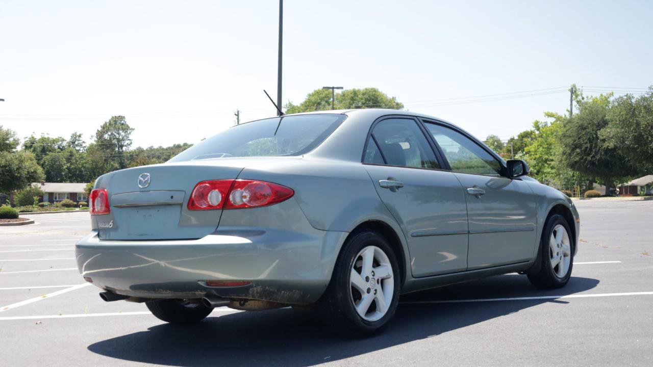 Used 2004 MAZDA MAZDA6 i FWD image 4