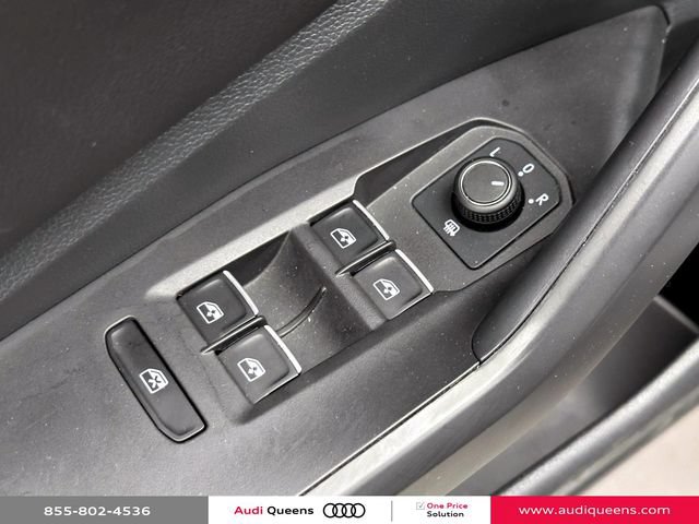 Used 2025 Volkswagen Jetta Sport FWD image 14