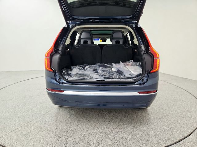 New 2026 Volvo XC90 T8 Plus w/ Protection Package Premier image 15