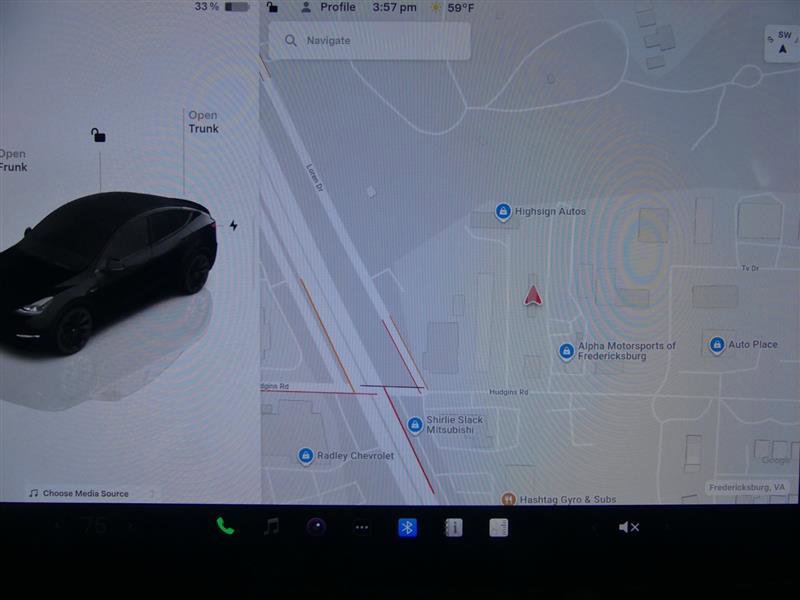 Used 2023 Tesla Model Y Long Range image 10