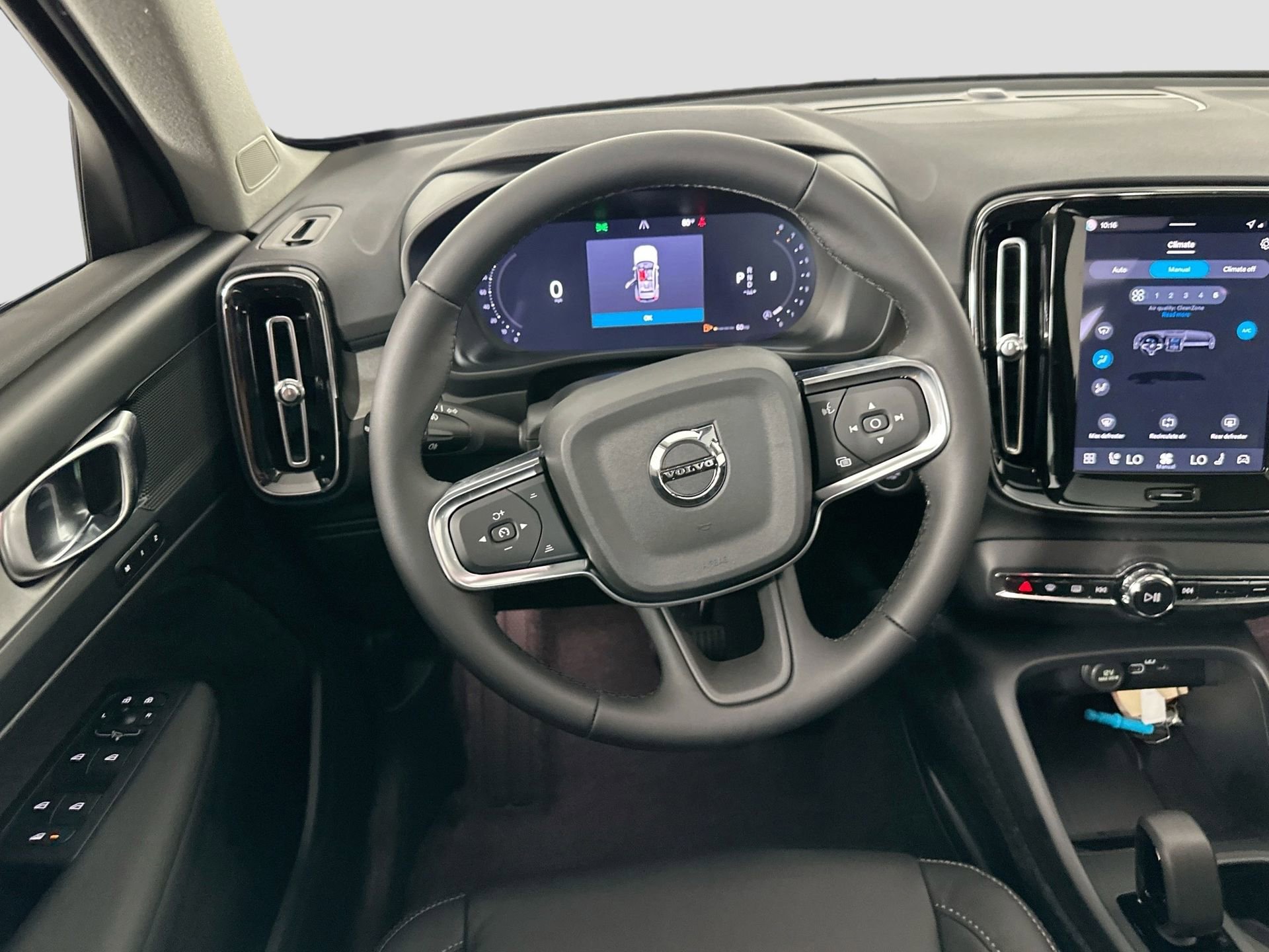 New 2026 Volvo XC40 B4 Core image 21