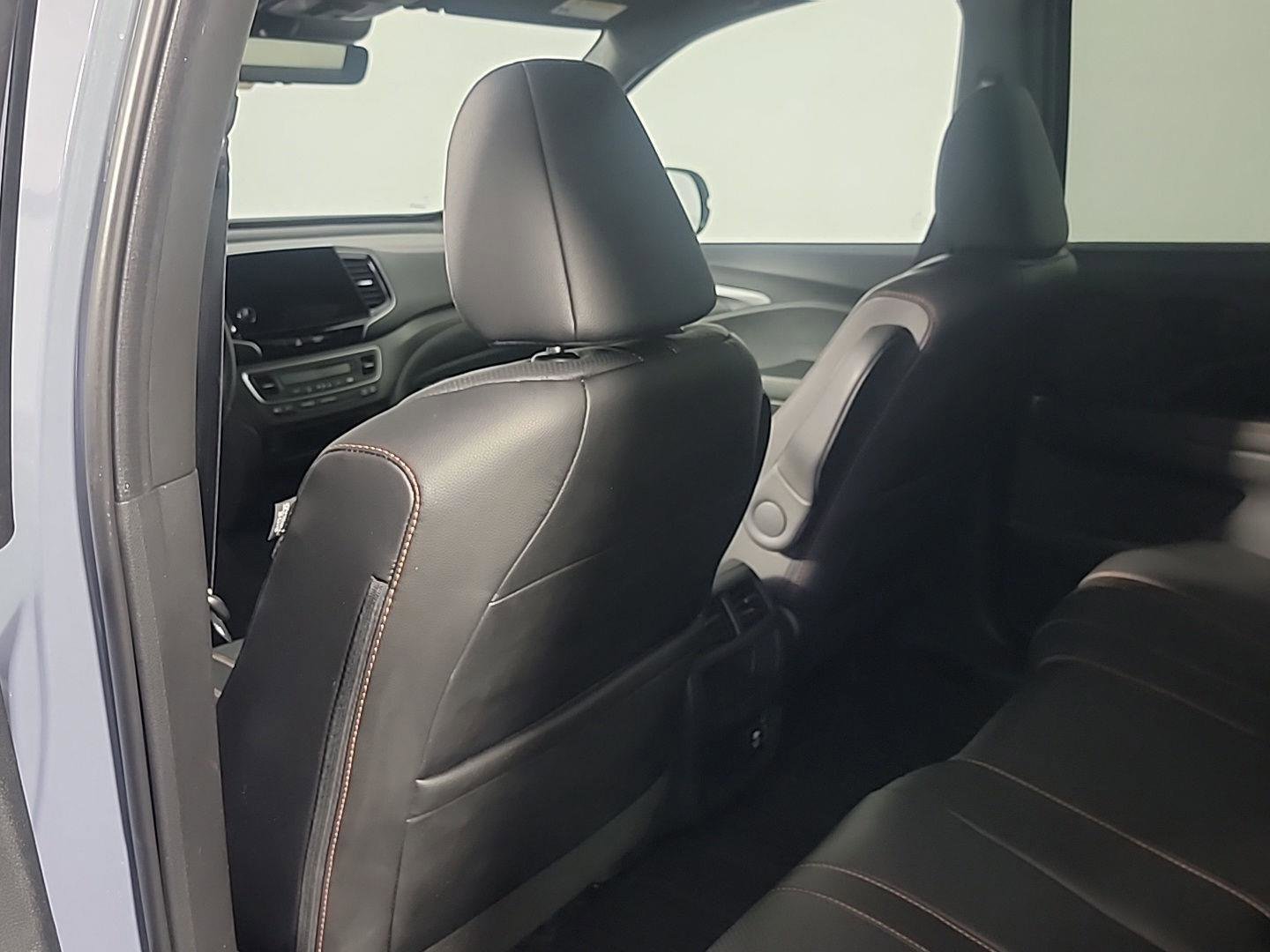 Certified 2023 Honda Passport TrailSport image 19