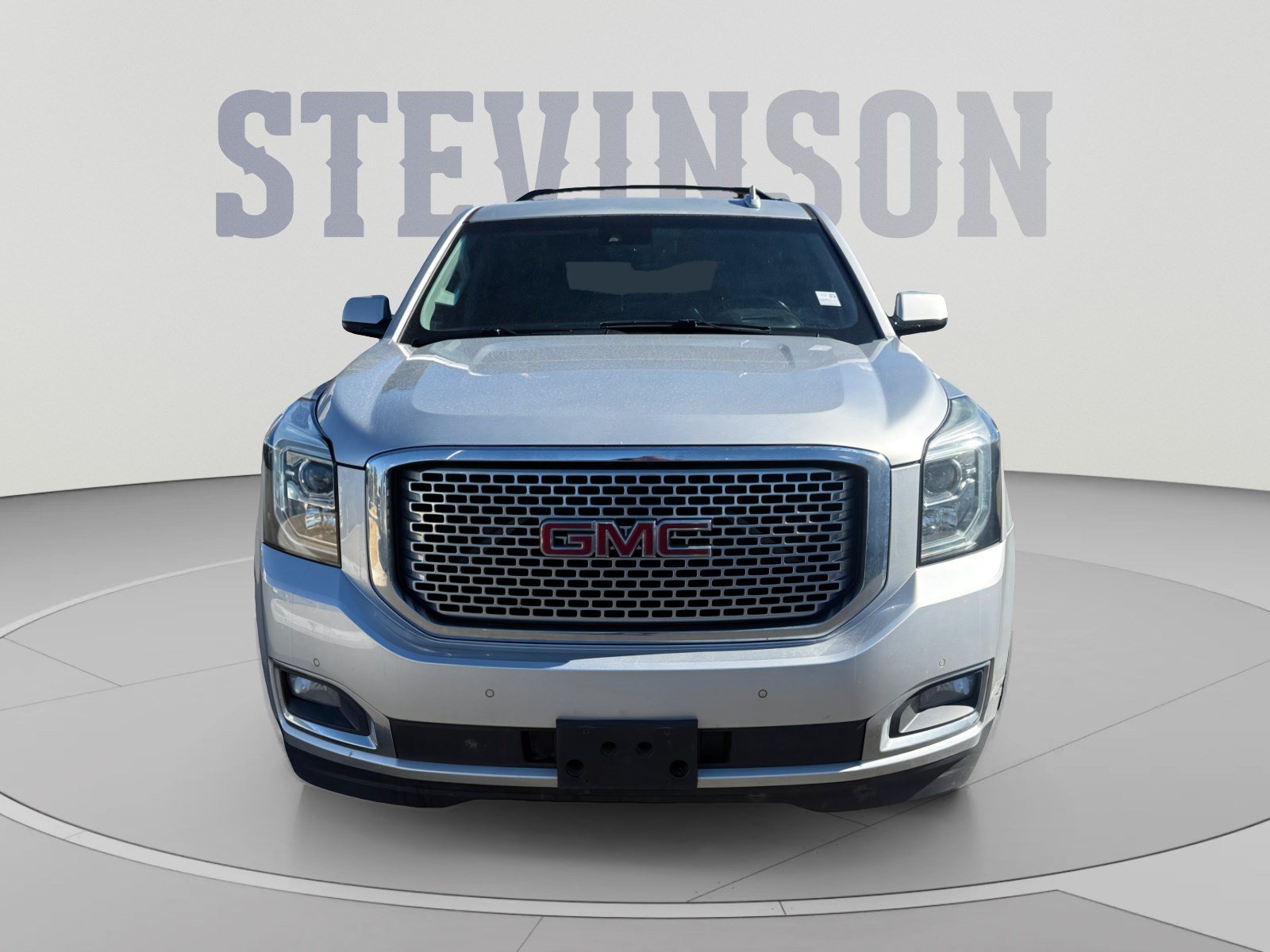 Used 2015 GMC Yukon Denali w/ Premium Package AWD/4WD image 8