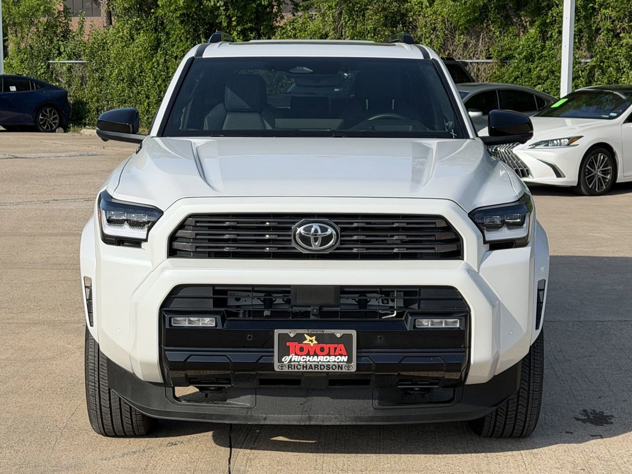 Used 2025 Toyota 4Runner 4WD image 8