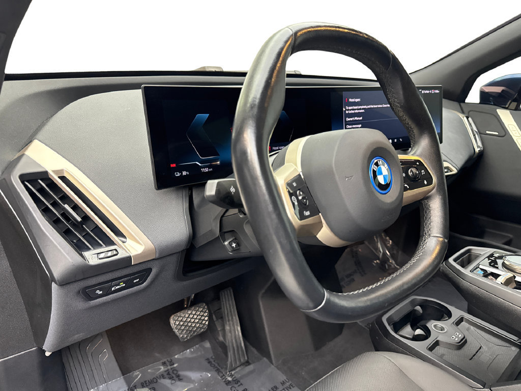 Used 2024 BMW iX xDrive50 w/ Sport Package AWD/4WD image 51