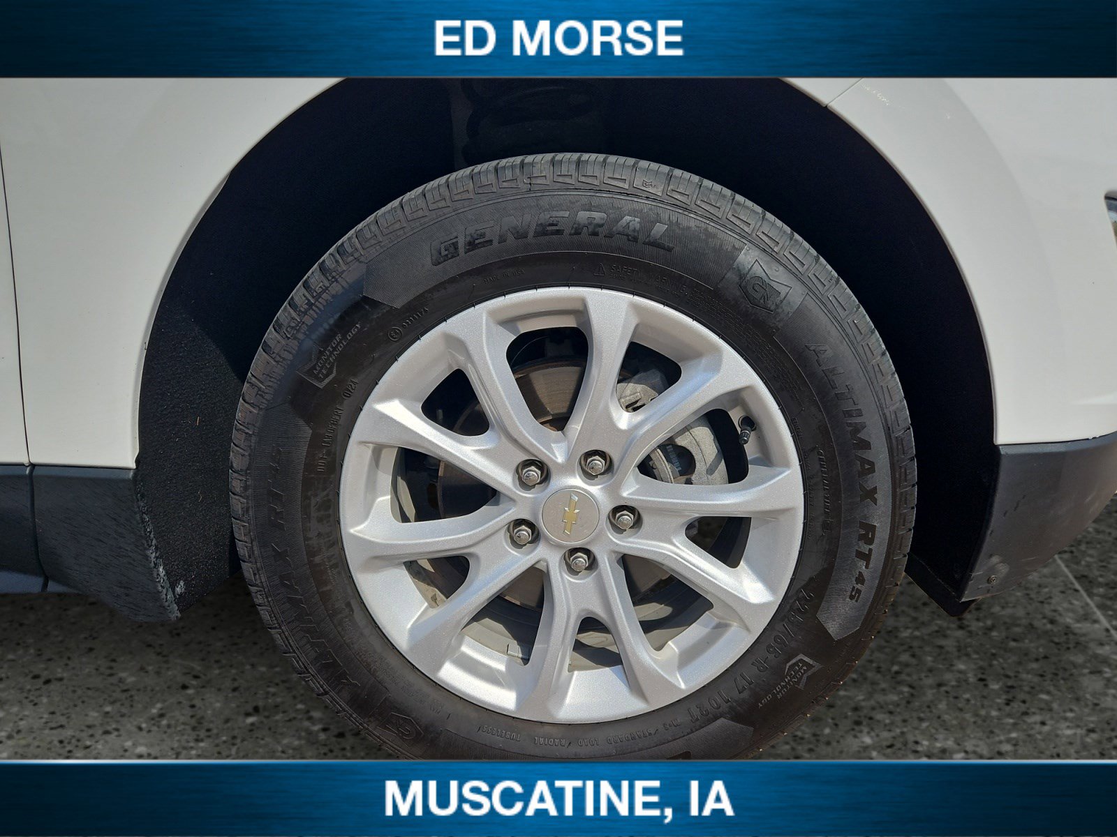 Used 2021 Chevrolet Equinox LS image 12