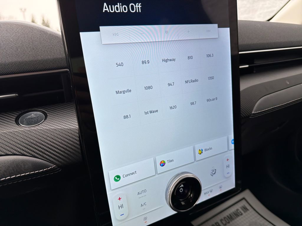 Used 2025 Ford Mustang Mach-E Select image 34